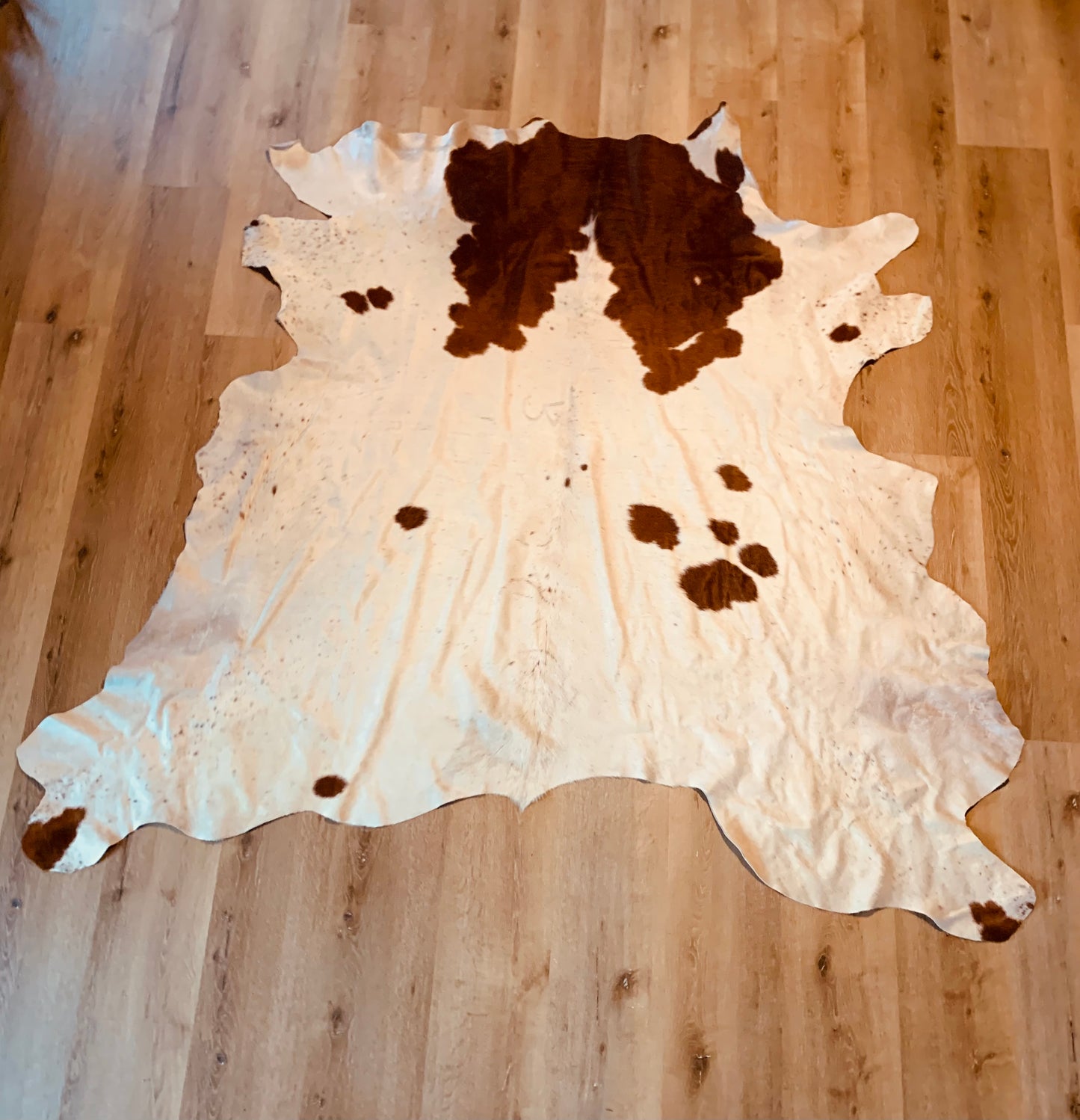 Spotted & Salt & Pepper Cowhide