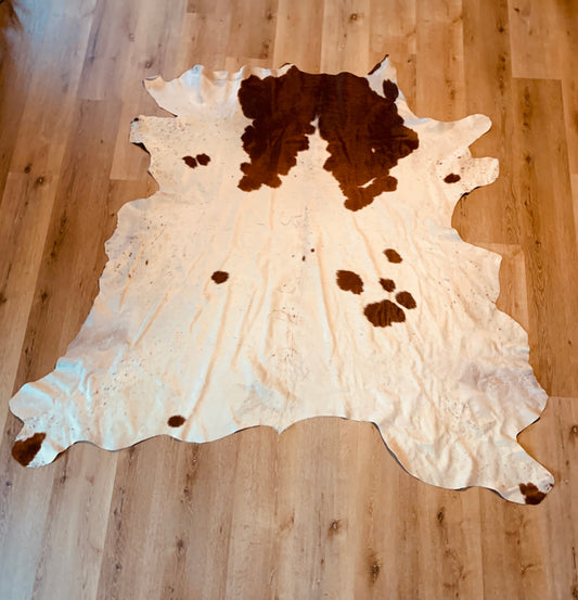 Spotted & Salt & Pepper Cowhide
